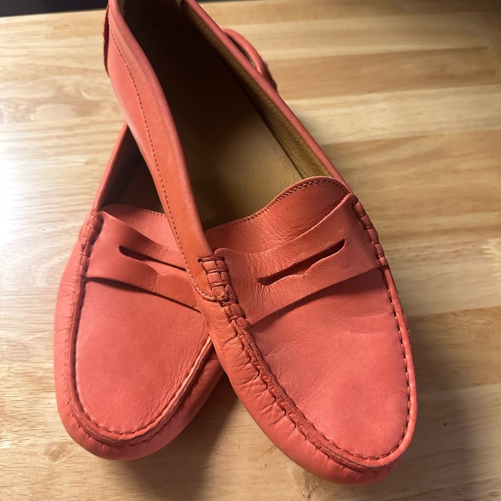 M. Gemi Coral Driver Loafers Size 39/8

FREE GIFT WITH PURCHASE